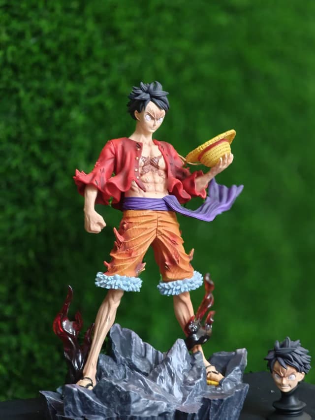 Battle-Damaged Luffy Action Figure